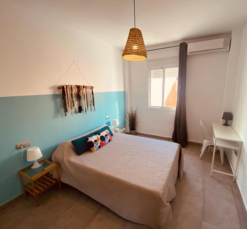 Apartamentos Chuita Playa 말라가 외부 사진
